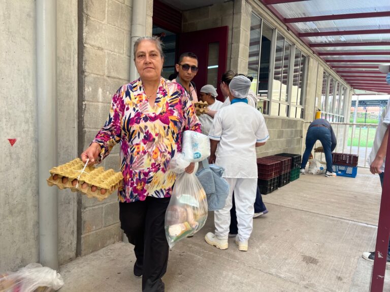 16.000 paquetes nutricionales fueron entregados a niños, niñas y adolescentes de Rionegro