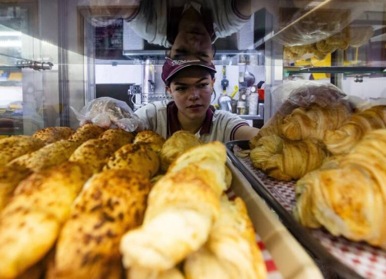 Dominio Marinillo: El 85% de las Panaderías en Colombia Están Bajo su Influencia