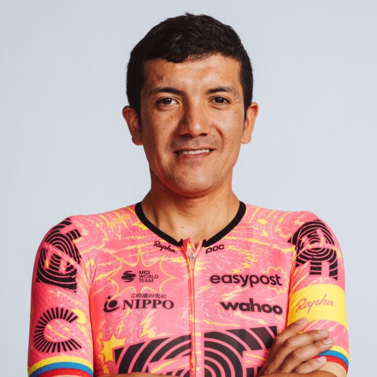 Richard Carapaz lanza nueva crítica al líder de la Vuelta a España tras tensa etapa