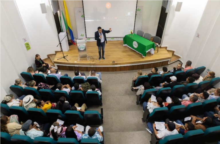 Avanza el diálogo sobre la apertura de una vía en los Cañones de El Melcocho y Santo Domingo