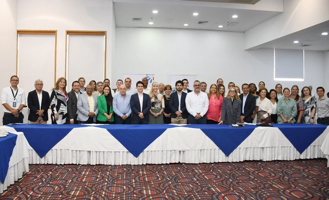 Empresarios y Líderes del Valle del Cauca Exigen Rapidez en Proyectos Estratégicos para Impulsar el Desarrollo Regional