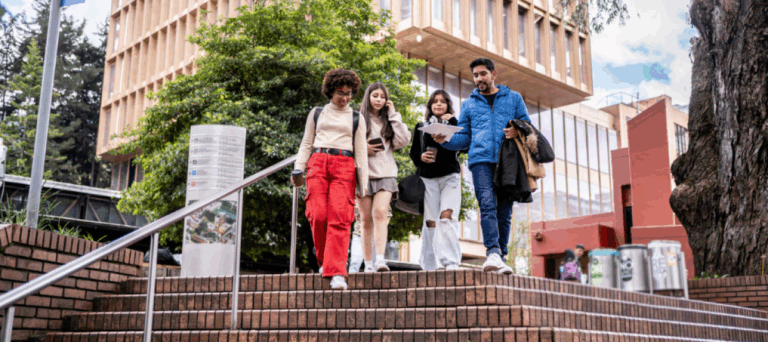 Ranking 2025: MIT Lidera por Empleabilidad de Egresados, Destaca Tecnológico de Monterrey en Top 100