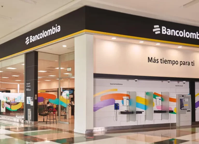 Historia del Primer Cajero Electrónico en Colombia: Bancolombia Revoluciona el Banco en Medellín (1975)