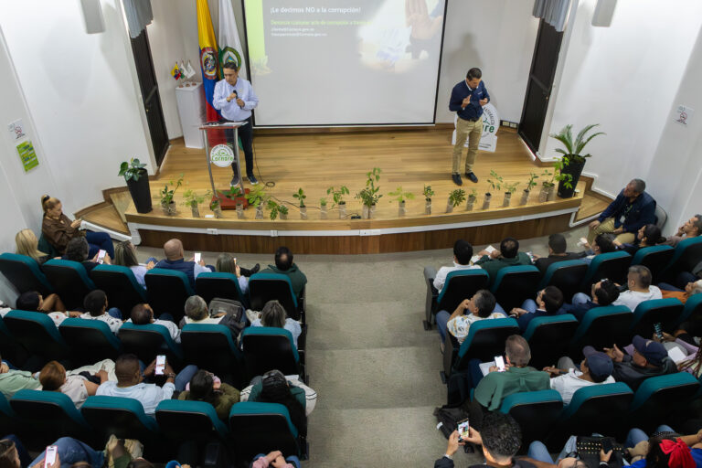 Cornare presenta avances de su gestión ambiental en la Audiencia Pública de Rendición de Cuentas 2025
