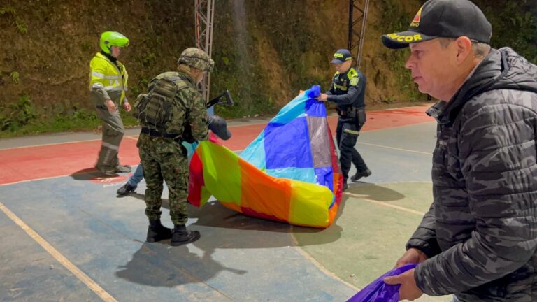 En Rionegro, le ponen el ojo a la fabricación, venta y comercialización de globos con mecha