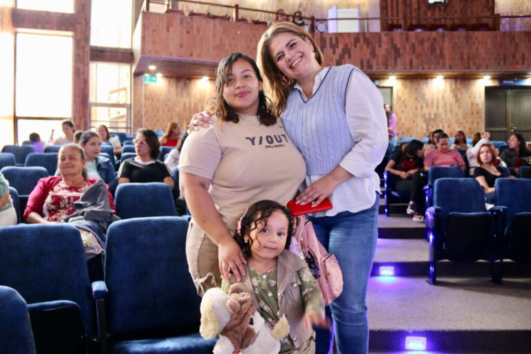 CreeSiendo 2026: Rionegro amplía apoyo a familias jóvenes hasta los 28 años