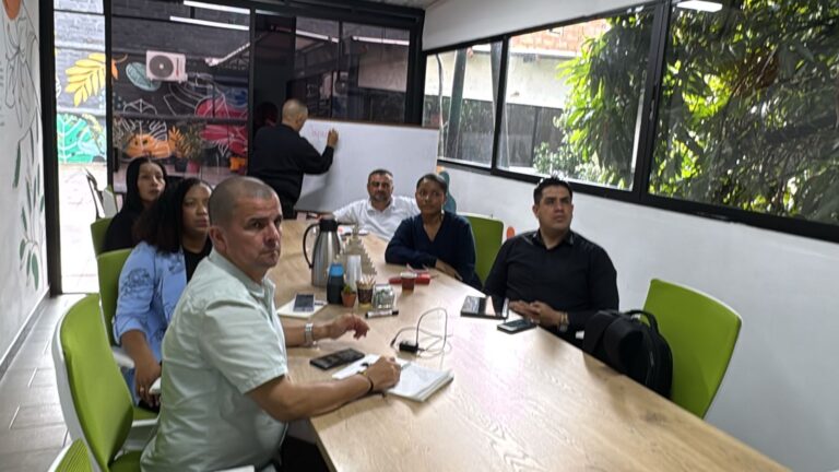 El CNE descentraliza sus servicios con el primer Punto de Atención en Antioquia