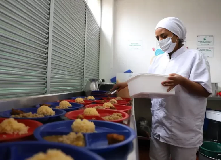 Impuesto Vehicular Antioquia 2025: Lucha contra el Hambre con Inversiones Clave y Descuentos Atractivos