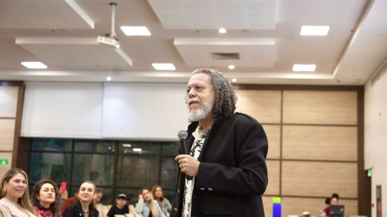 Rionegro celebra su primera Escuela Municipal de Padres con Alberto Linero