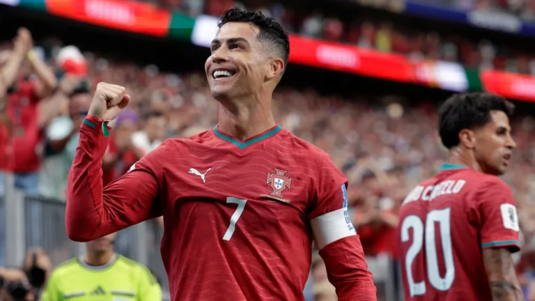 Cristiano Ronaldo revela su estricta dieta: alimentos frescos, proteínas y rutina saludable para un máximo rendimiento