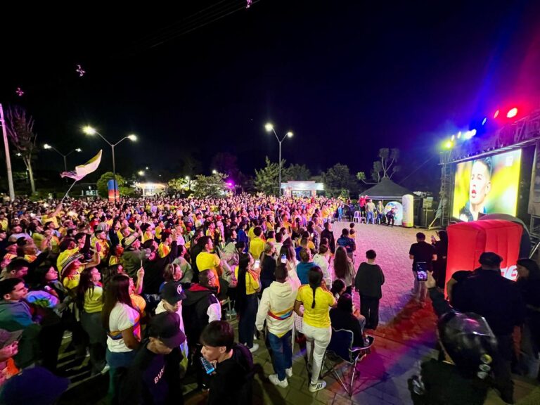 Rionegro se pone la 10: Más de 2.000 personas vibraron con el triunfo de la Selección Colombia