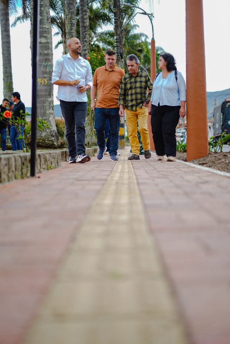 El Carmen de Viboral estrena Bulevar de Acceso: una apuesta por la movilidad y el turismo