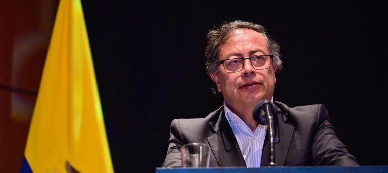 Gustavo Petro pide autorización al Senado para salir de Colombia durante un año tras dejar la Presidencia