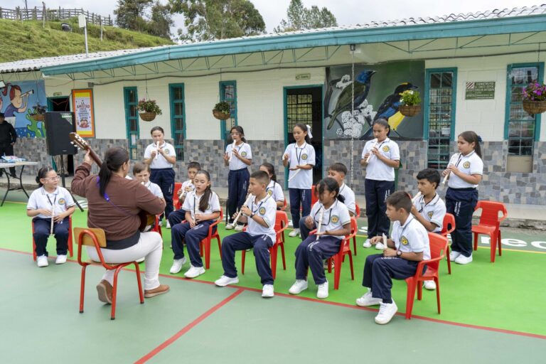 La Unión fortalece el deporte en Mesopotamia con dos escenarios renovados