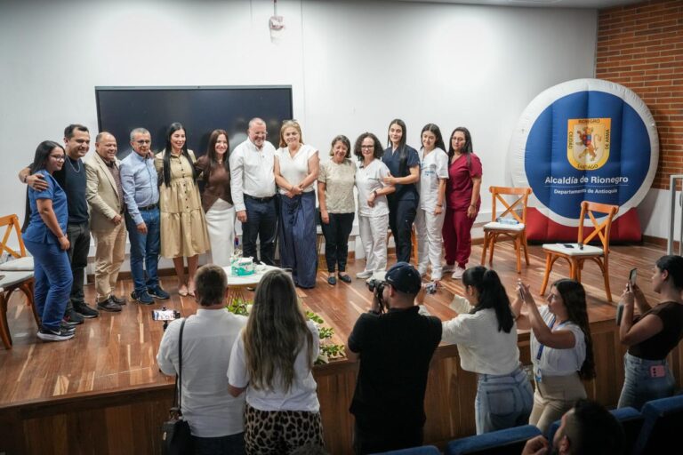 Rionegro Fortalece su Estrategia de Salud Mental: Más de 2.300 Atenciones en la CAPSM