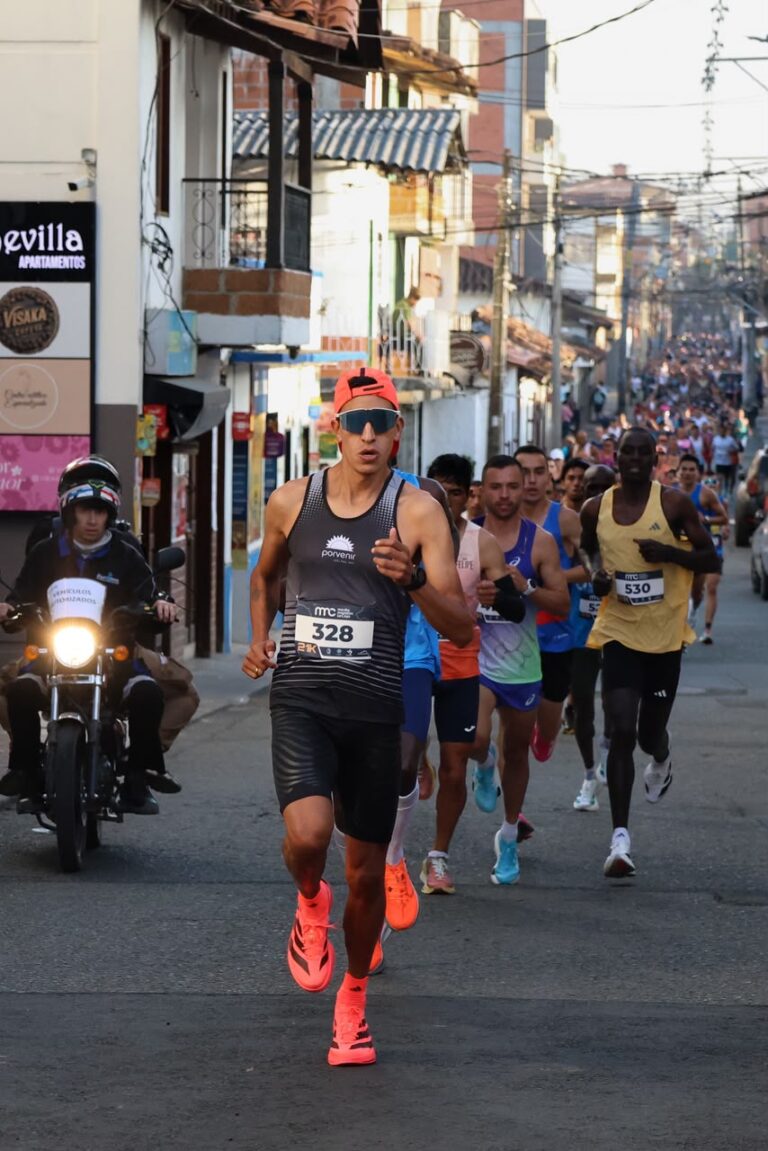 Versión XVll de la Media Maratón de La Ceja reunió a más de 1.600 atletas